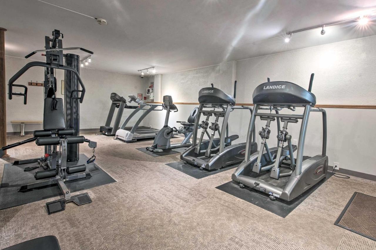 Cozy Big Bass Lake Home With Hot Tub And Game Room! Gouldsboro Екстериор снимка